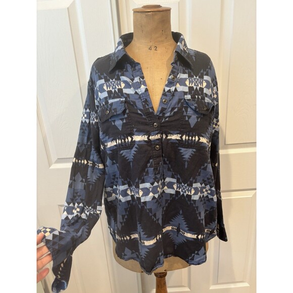 Chaps Long Sleeved Button (Mid) Down Blue Navajo/Western Print Top - Picture 1 of 4